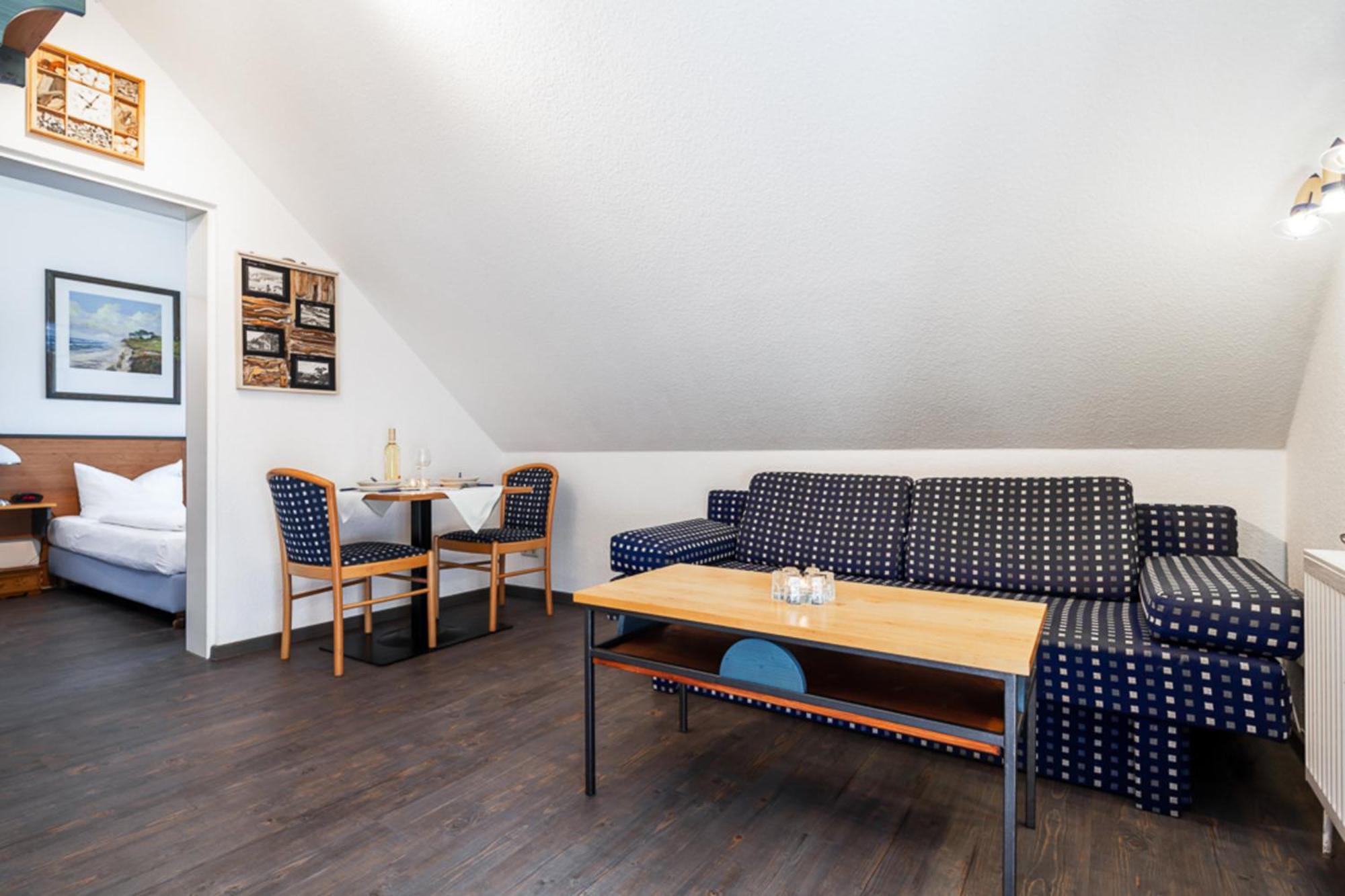 Ferienwohnung "Strandgut" Neuhaus  Exterior foto